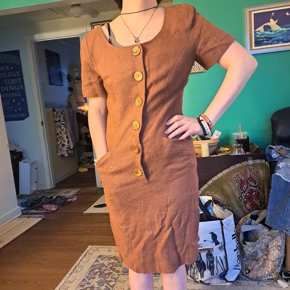 Santa Fe By Jim Tremblay Dresses | Vintage Body Hugging Linen Dress With Wooden Buttons, Size 8 | Color: Brown | Size: 8 | Babyofthemoors's Closet